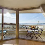 Avec Balcon Vue Pour 6 Personnes !